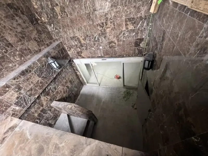 貸店舗(スケルトン)の共用部