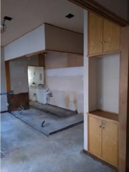 大泉学園のスケルトン物件の内装