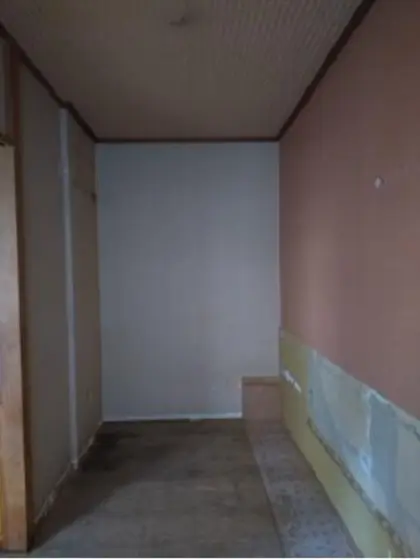 大泉学園のスケルトン店舗物件の内装