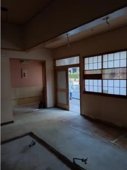 貸店舗(スケルトン)の内装