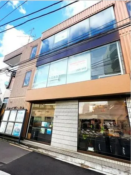 貸店舗(事務所仕様)の外観