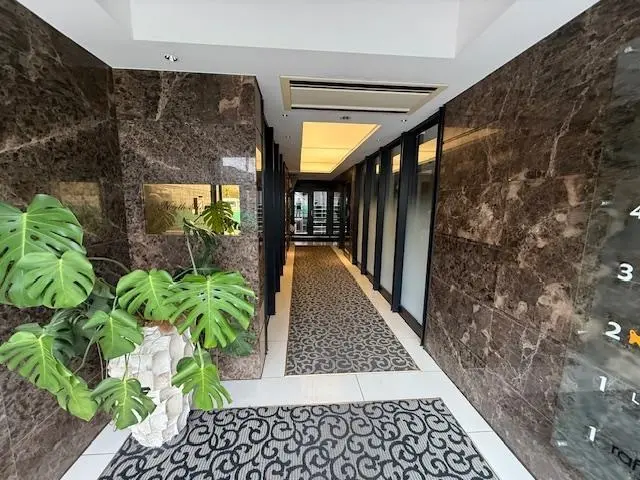 美容室・理容室の居抜き物件のエントランス