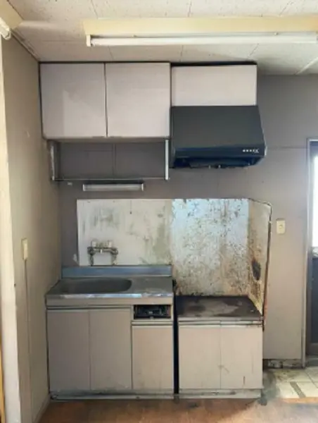 大山の事務所仕様物件の厨房