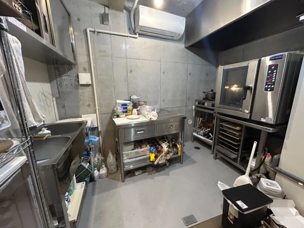 北品川のパン屋居抜きの厨房