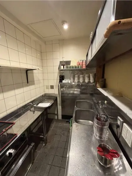 門前仲町の居酒屋居抜きの厨房