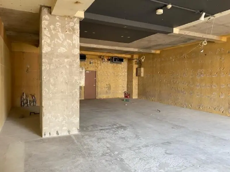 志木のスケルトン物件の内装