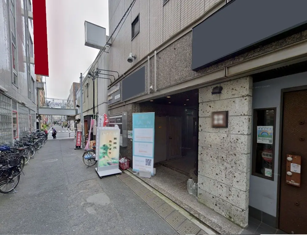 亀戸の居抜き店舗のエントランス