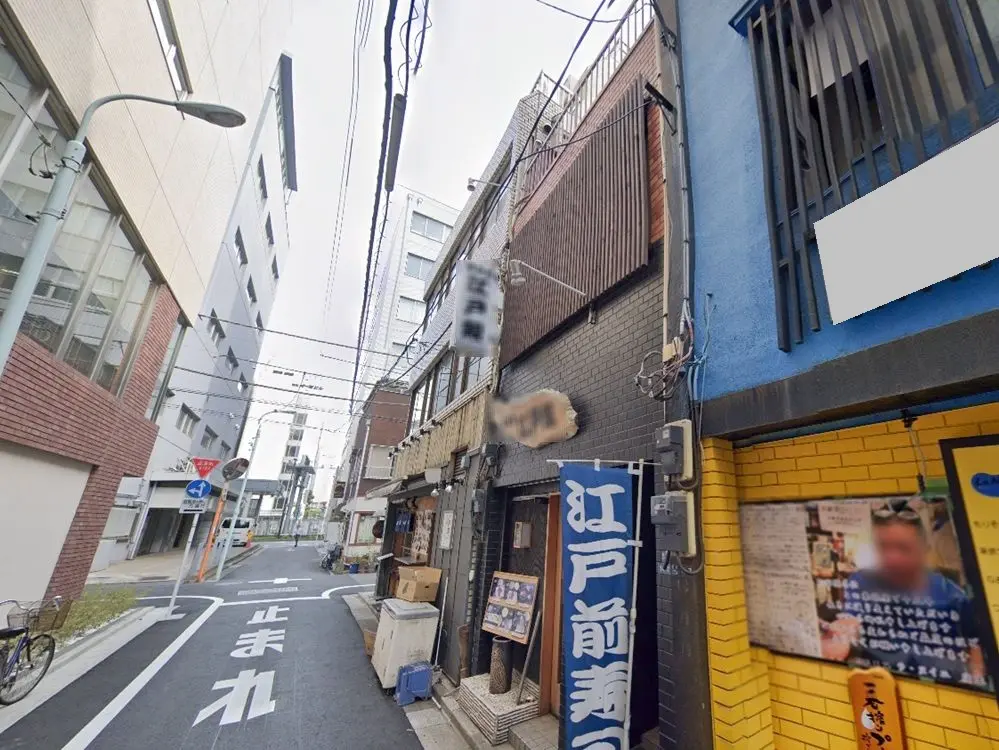 東銀座のスケルトン店舗物件の外観