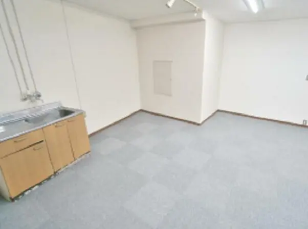 荻窪の事務所仕様店舗物件の内装