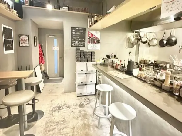 西小山の居抜き店舗の内装