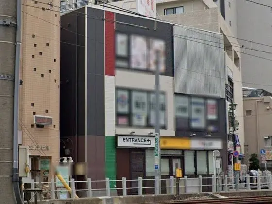 ひばりヶ丘のスケルトン店舗物件の外観