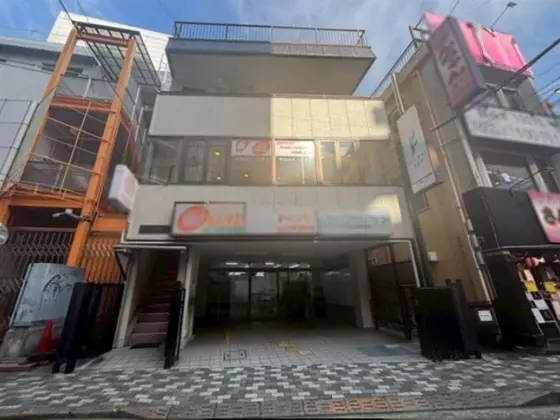 京王八王子の歯科居抜きの外観