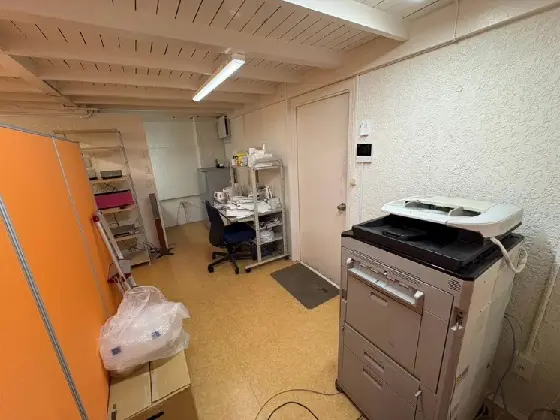 駒沢大学の事務所仕様店舗物件の内装