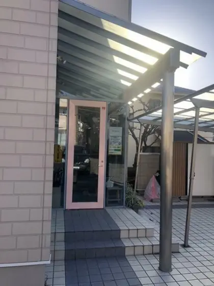 医院の居抜き物件のエントランス