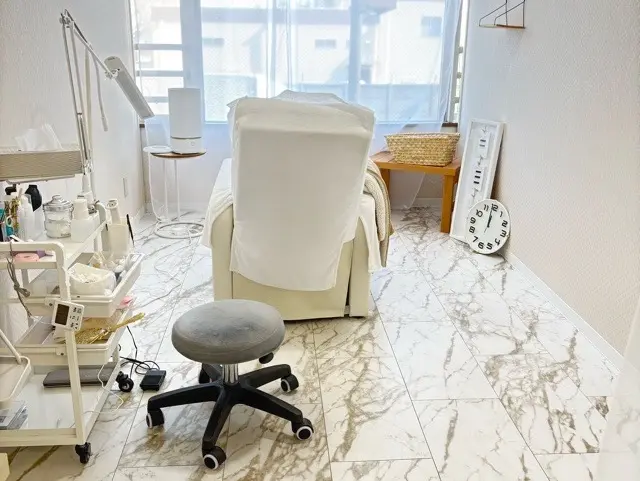 東福生のエステ居抜きの内装