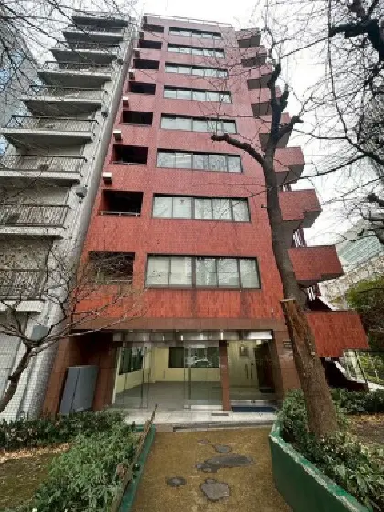 八丁堀の事務所仕様店舗物件の外観