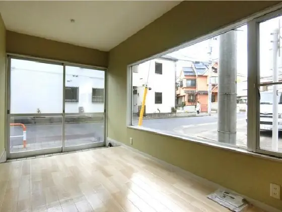 江北の事務所仕様物件の内装