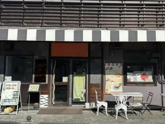 カフェ・喫茶店の居抜き物件の外観