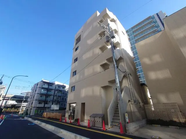 貸店舗(スケルトン)の外観