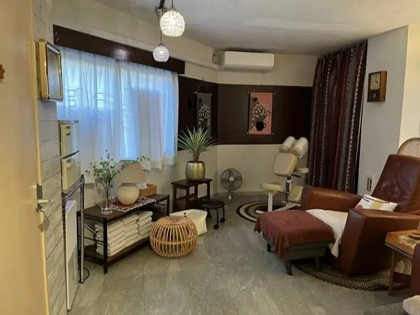 茅場町の整体・マッサージ居抜きの内装