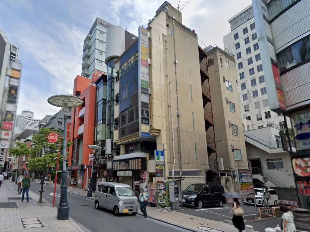 赤坂見附の居抜き店舗の外観