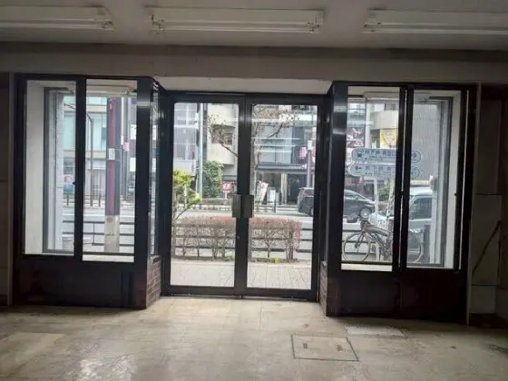 森下の事務所仕様店舗物件の内装