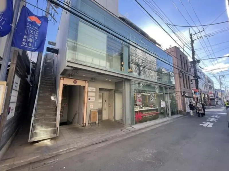 吉祥寺の焼肉屋居抜きの外観