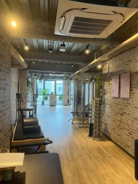 荏原町の居抜き店舗の内装