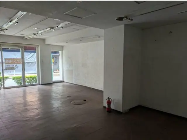 日ノ出町の事務所仕様店舗物件の内装