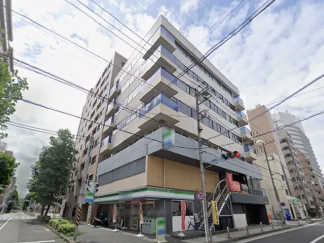 関内のスケルトン店舗物件の外観