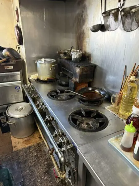 松戸の居抜き店舗の厨房