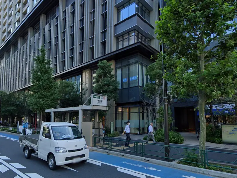 春日の居抜き店舗の外観