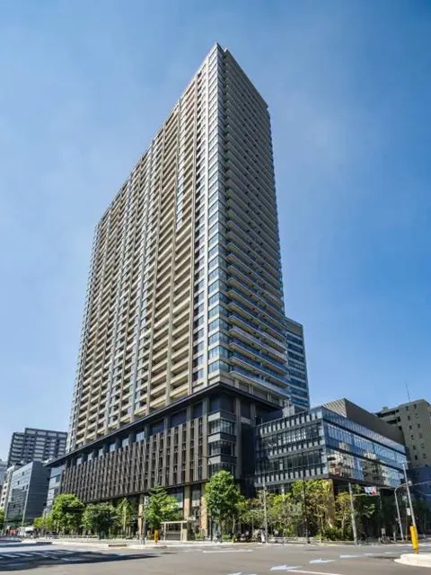 春日の歯科居抜きの外観