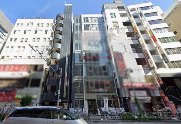 五反田のスケルトン店舗物件の外観