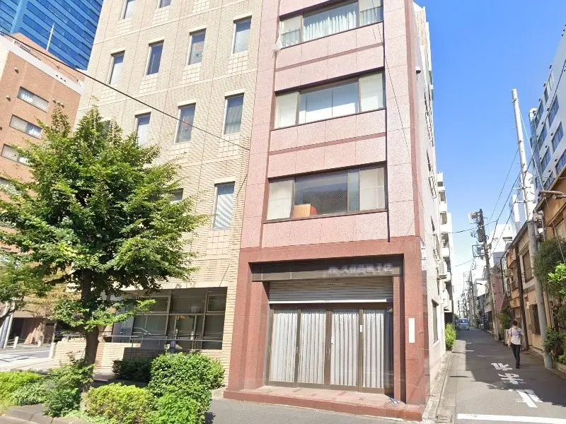 貸店舗(スケルトン)の外観