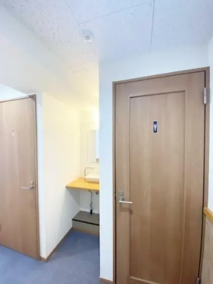 日ノ出町の事務所仕様店舗物件のトイレ