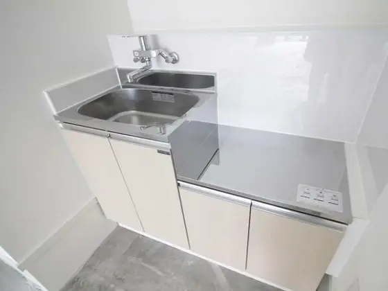 和田町の事務所仕様物件の水道