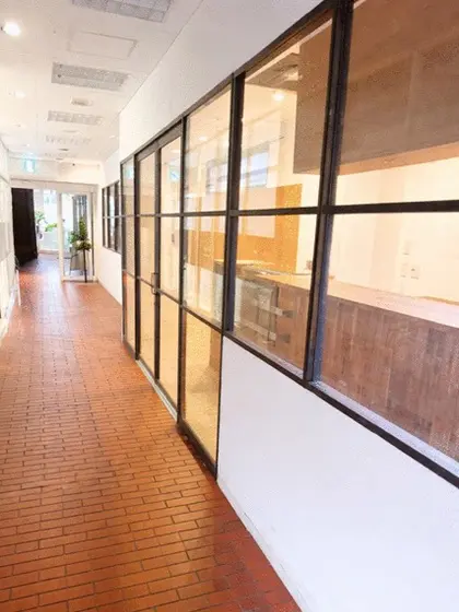 北浦和の居抜き店舗のエントランス