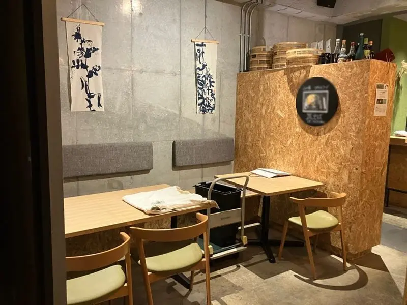 柏の居抜き店舗の内装