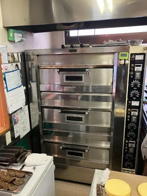 武蔵小金井のケーキ屋居抜きの厨房