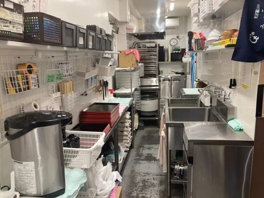西川口の居抜き店舗の厨房