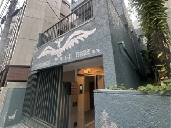 貸店舗(スケルトン)の外観