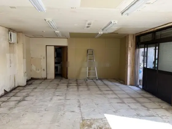 貸店舗(事務所仕様)の内装