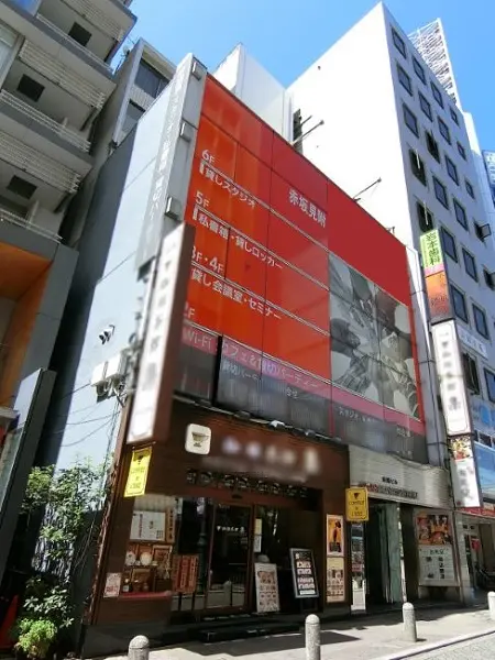 赤坂見附の居抜き店舗の外観