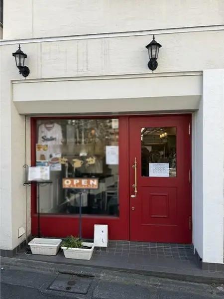 早稲田の居抜き店舗の外観