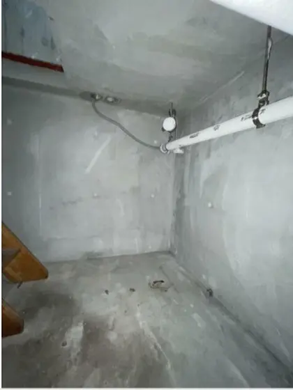 貸店舗(スケルトン)の内装