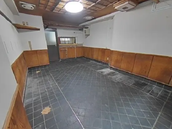 曳舟のスケルトン物件の内装