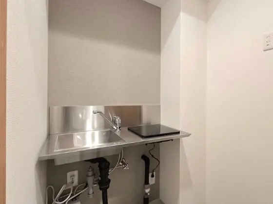 西日暮里の事務所仕様店舗物件の内装