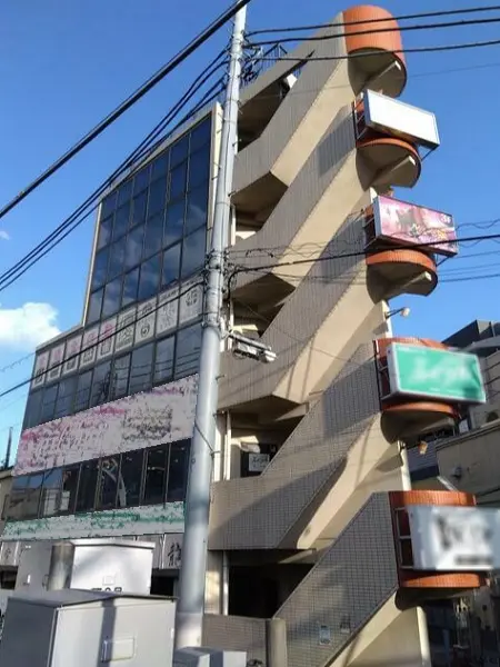 旗の台のガールズバー居抜きの外観