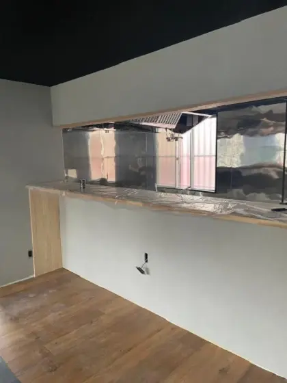 居酒屋の居抜き物件の内装